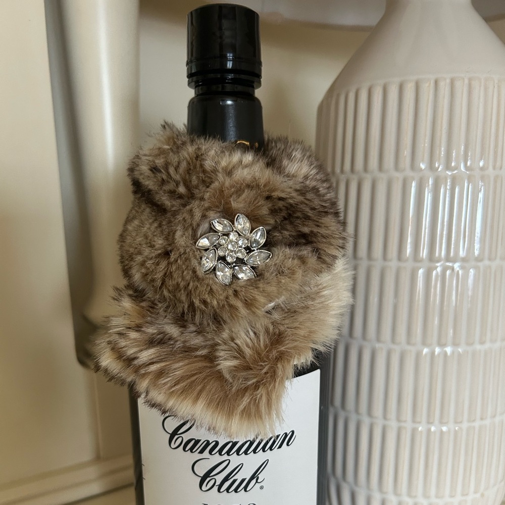 Pottery Barn Faux Fur Bottle Wrap With Sparkling Jewel